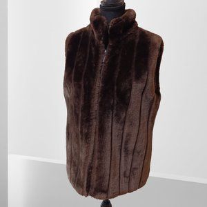 Tradition Country Collections Faux Fur Zippered Vest   Size S